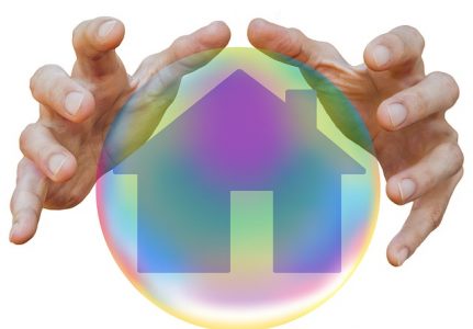 demande-pret-immobilier-assurance-habitation-banquier
