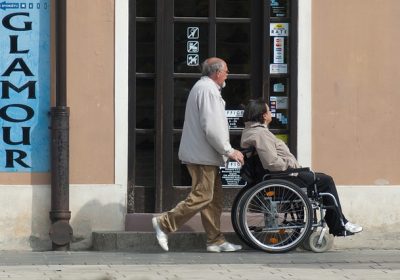 Accès des handicapés aux HLM et loi Elan : « Une régression sous le poids des lobbys du bâtiment »