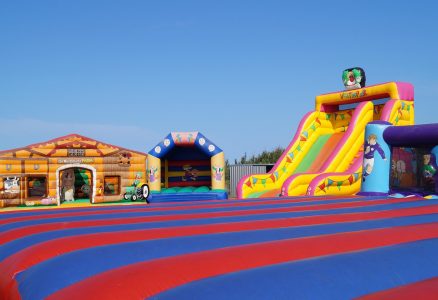 #structures-jeux-gonflables